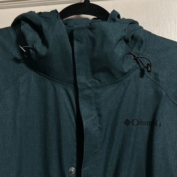 Dark blue Colombia windbreaker jacket with hood - Picture 2 of 4